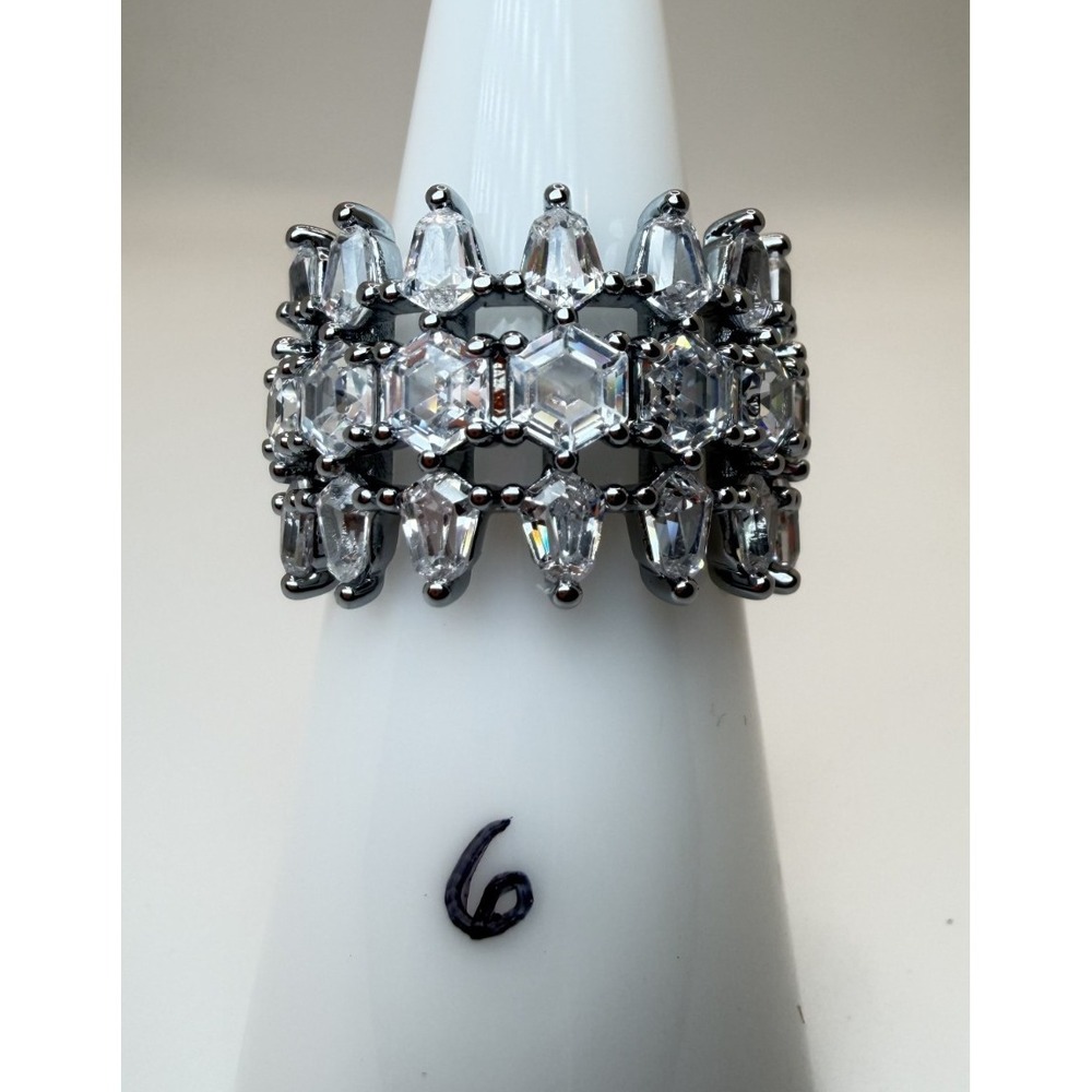 Size 6 Bomb Party April Ring - RG50310 Forever Yours